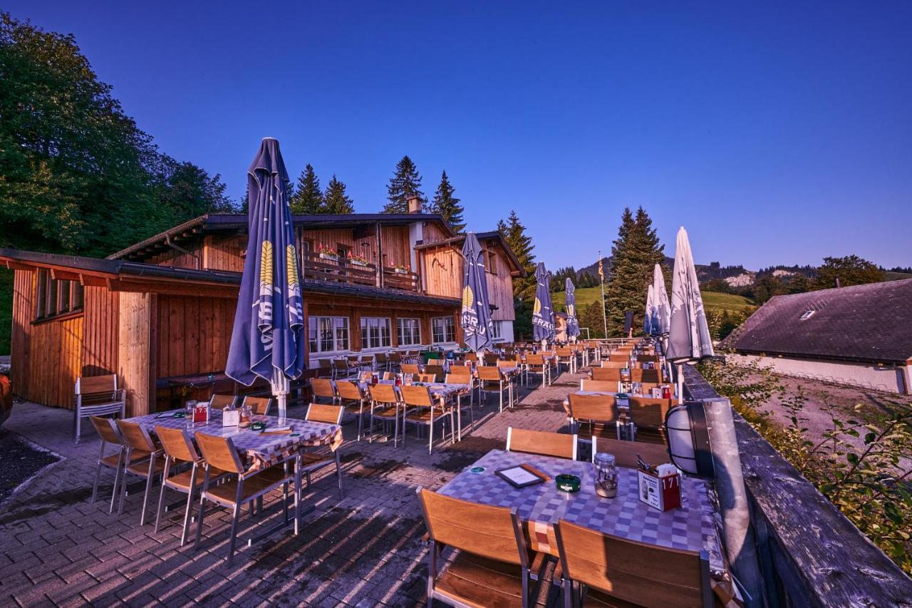 Montlinger Schwamm Hotel Oberriet Eksteriør billede