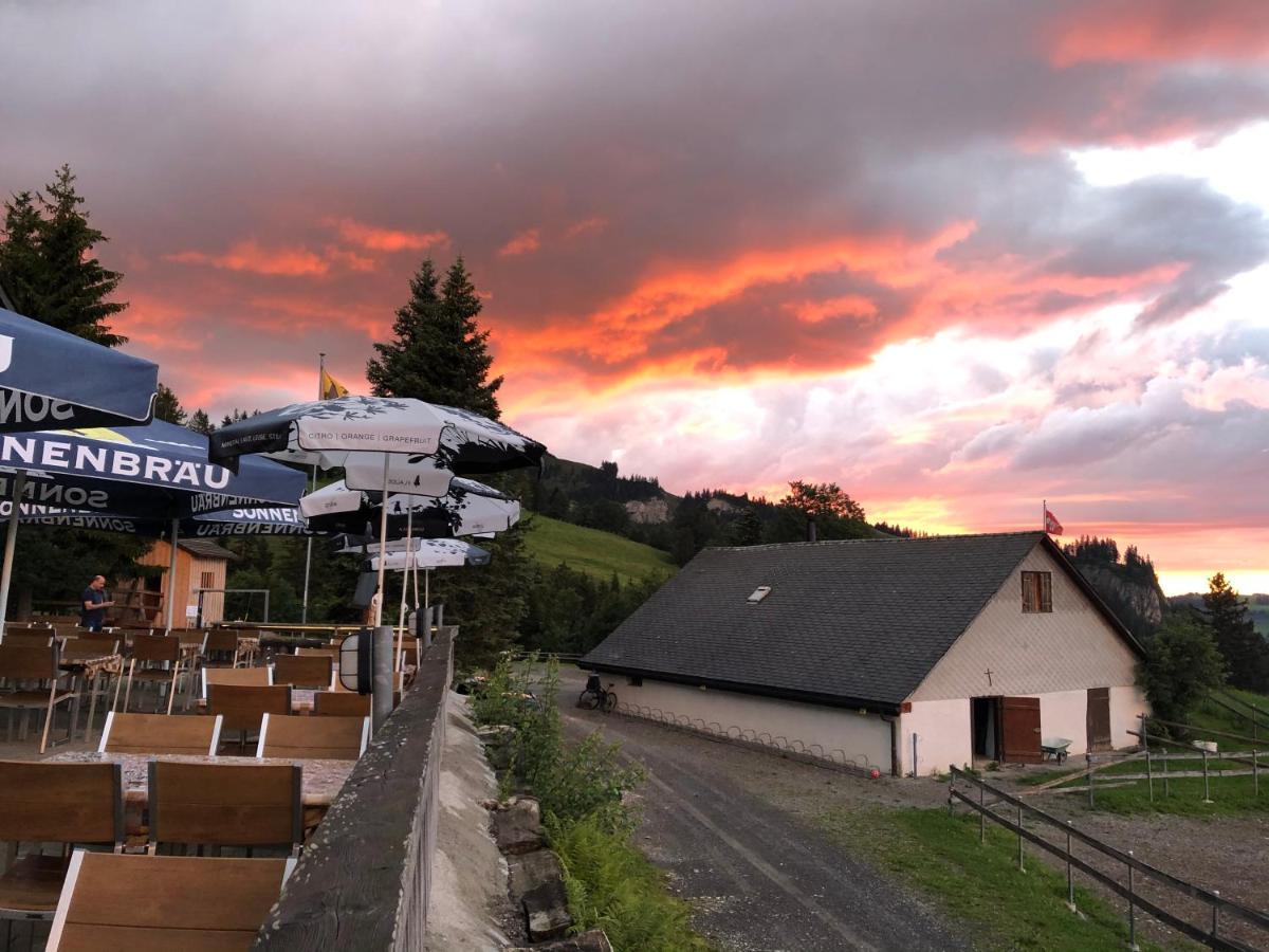 Montlinger Schwamm Hotel Oberriet Eksteriør billede